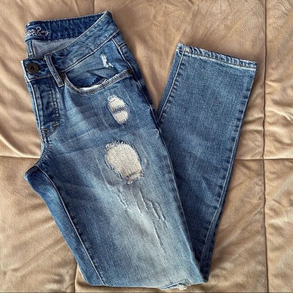 American Rag Ripped Patched Girlfriend Jeans - Picture 1 of 4